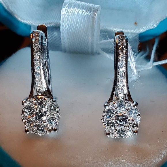14K WHITE GOLD DIAMOND EARRINGS. - Picture 4 of 10